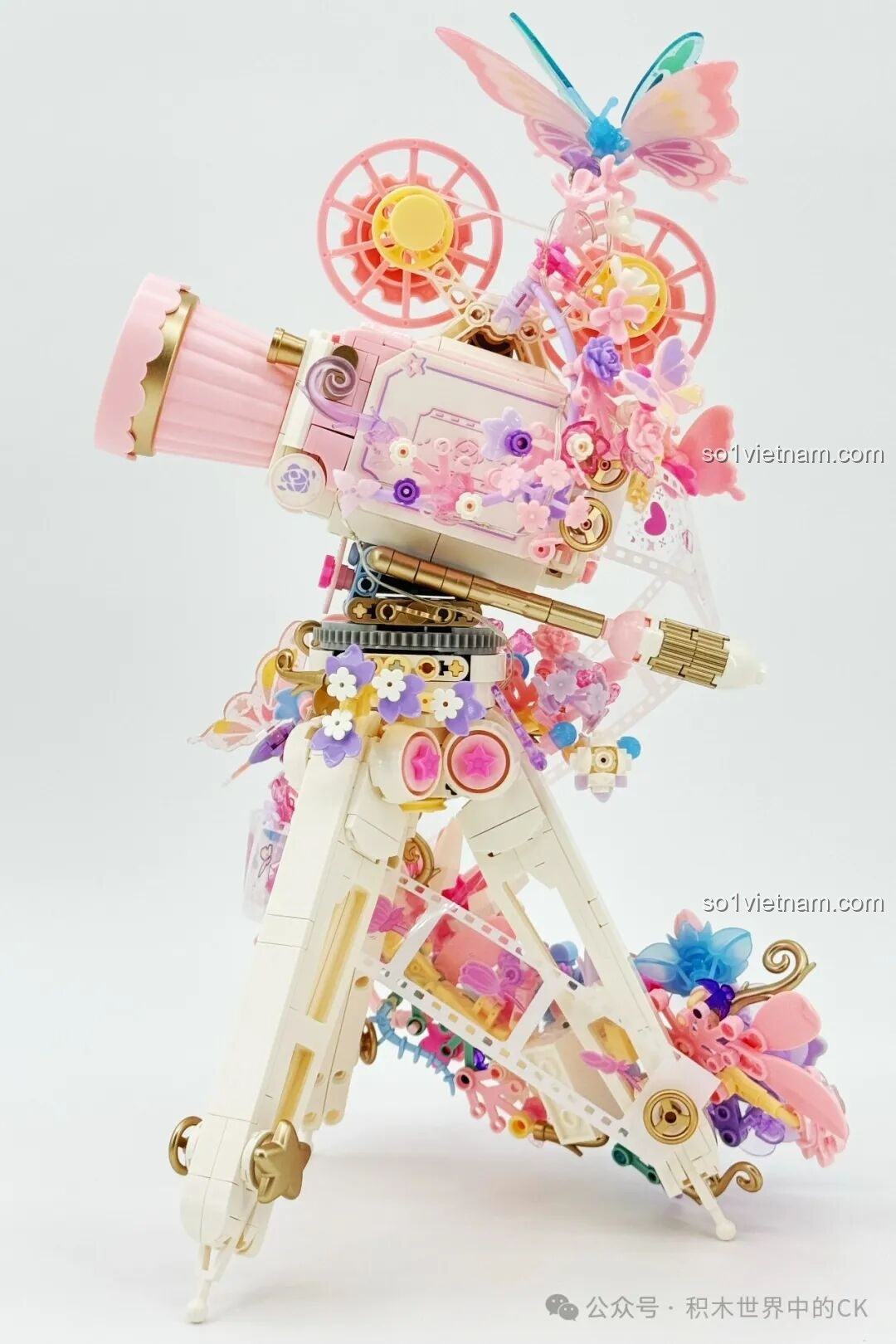 Hoàn thiện trang trí hoa và bướm cho máy quay phim Sembo 611106