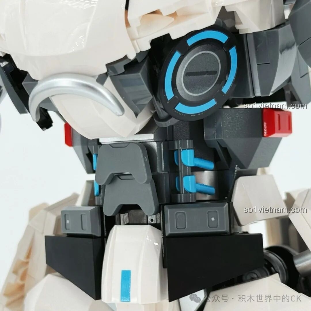 Phần cánh tay của Mech Hạ Hầu Đôn Vô Cực Cuồng Phong TOP TOY TC2407.