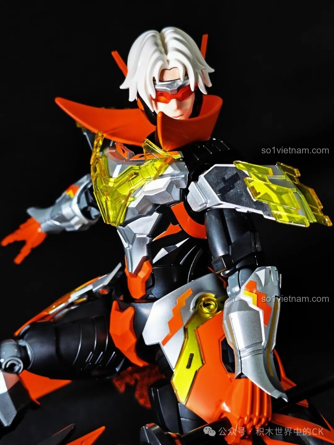 Cận cảnh mô hình Mecha Triệu Vân Keeppley 78032 trong tư thế chiến đấu, khoe chi tiết giáp và biểu cảm nhân vật.