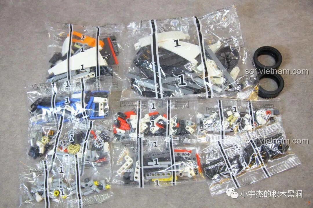 Nhiều gói chi tiết nhỏ được đánh số 