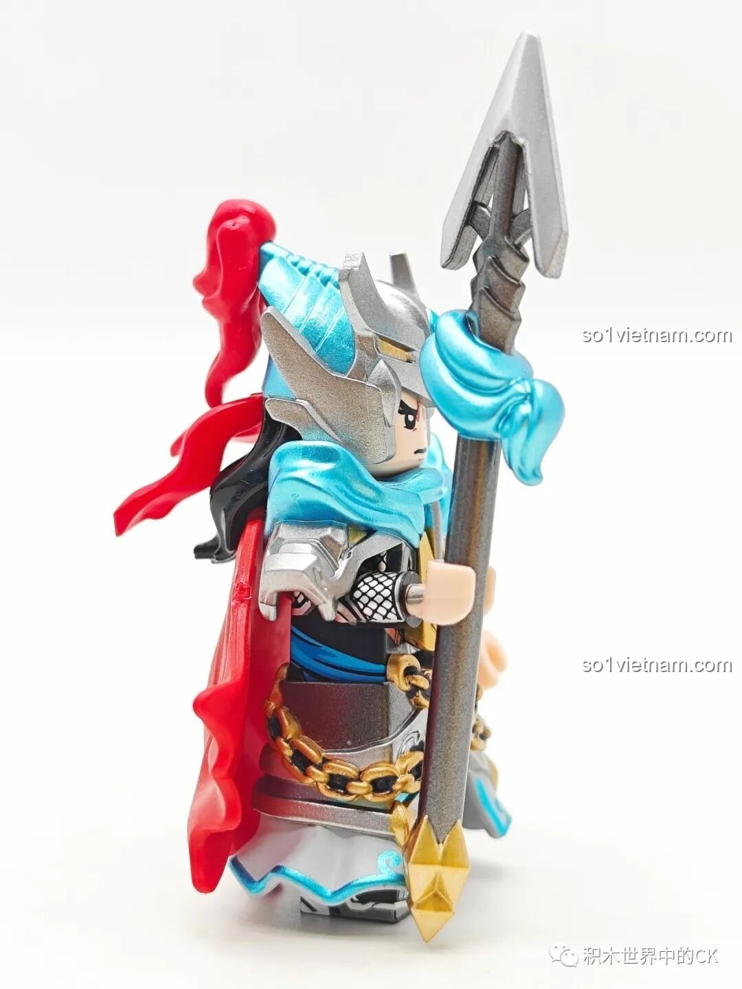 Minifigure Triệu Vân Kuzhao Studio 11773 với góc nhìn khác, thể hiện sự cân đối của thiết kế.