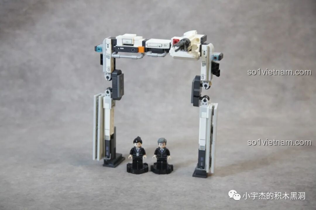 Hai minifigures Trương Bằng của SEMBO 107109, trang phục lính ngụy trang chi tiết.