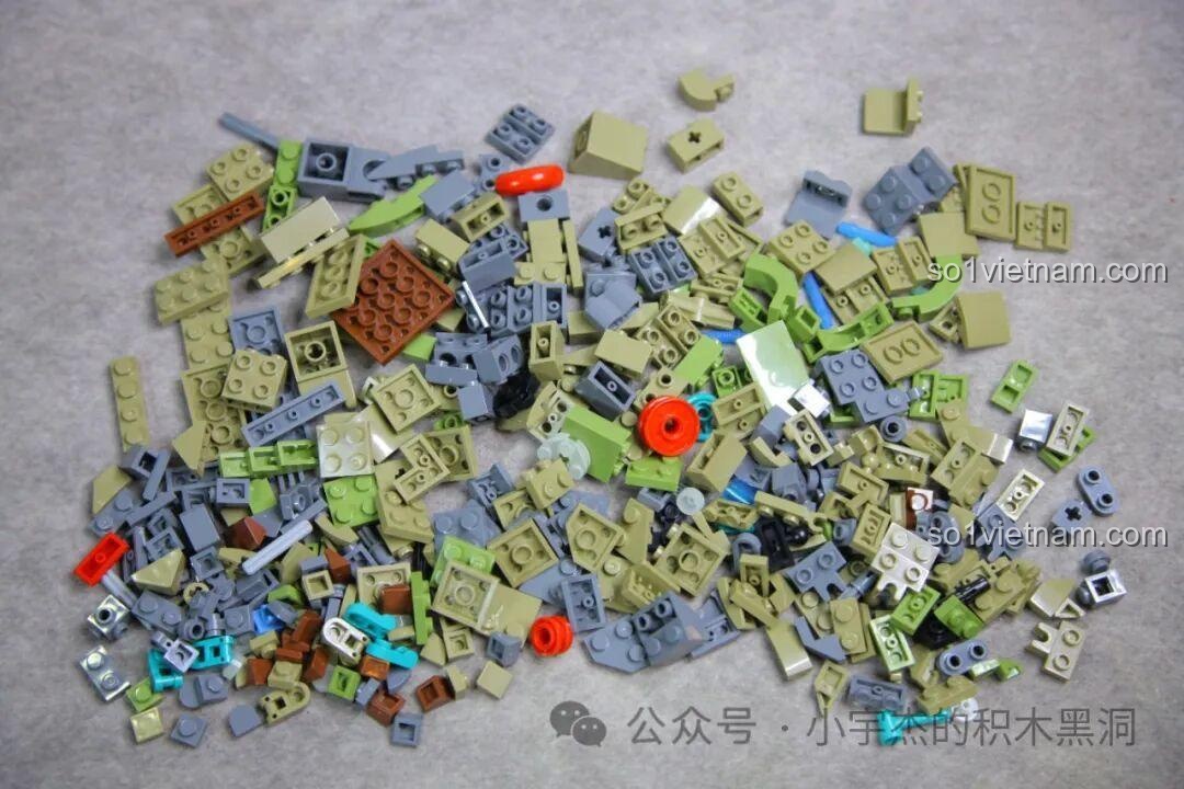 Mô hình khủng long MJ 13051 tạo dáng tấn công mạnh mẽ.