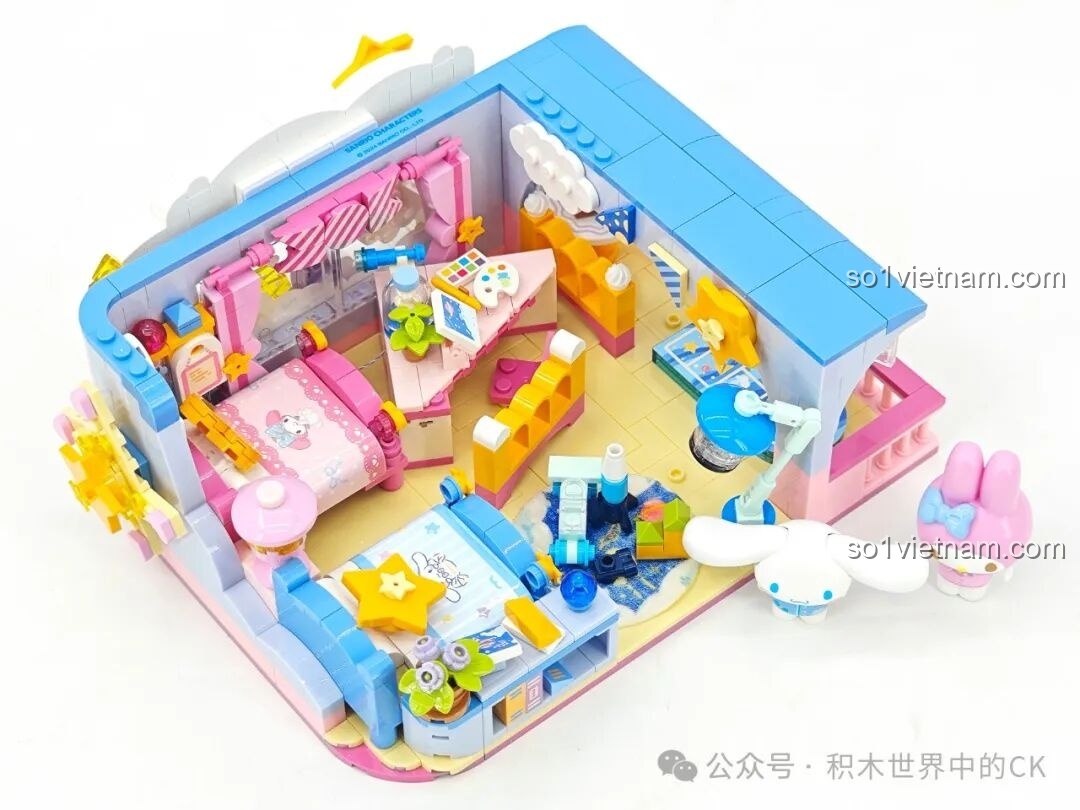 Mô hình đồ chơi lắp ráp TOP TOY TC2069 Phòng Thí Nghiệm Sáng Tạo đang lắp dở