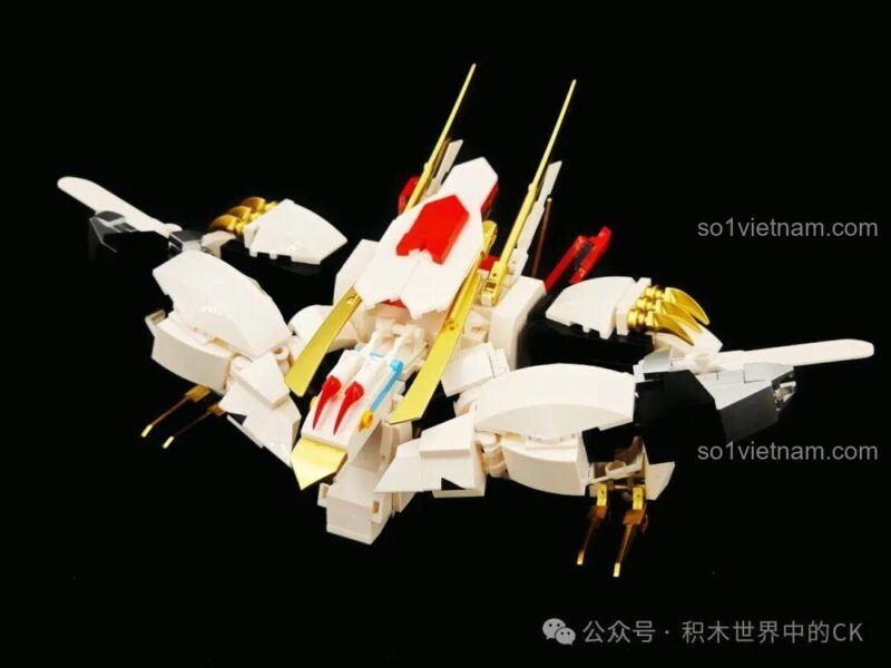 Mô hình Robot Rồng JIESTAR 58206 Ryuomaru dạng Robot cầm kiếm, nhìn từ phía trước
