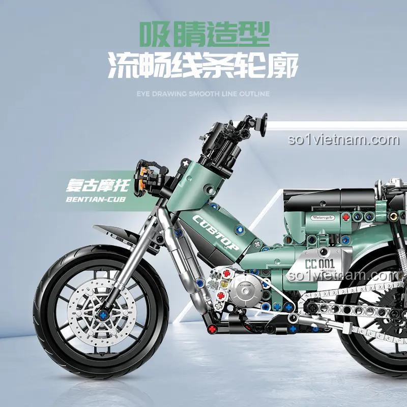 Cận cảnh mô hình xe máy Honda Cub lắp ráp, bộ đồ chơi Technic 628 chi tiết, tỉ lệ 1:8, màu xanh lá, đen, xám.