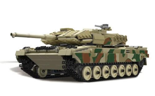 Hình ảnh chính diện của bộ lắp ghép Xe tăng Leopard 2 Mould King 20020, một món đồ chơi mô hình xe tăng Đức Leopard 2 giá rẻ dành cho con trai 8 tuổi.