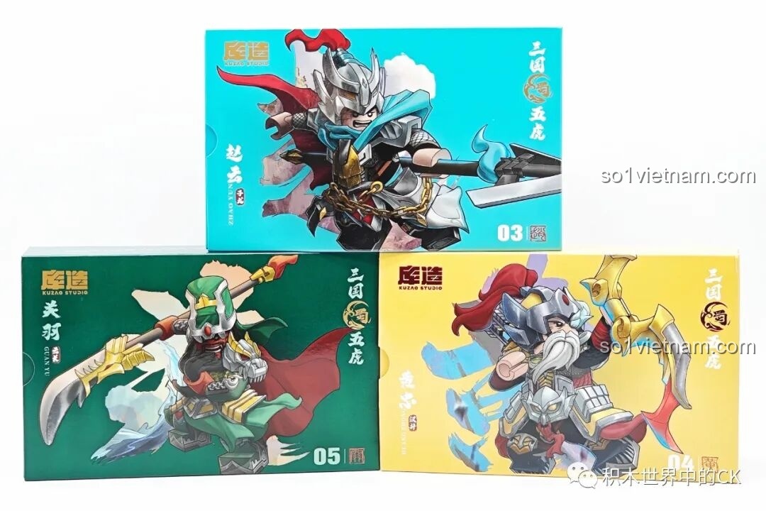 Ba hộp đồ chơi lắp ráp Ngũ Hổ Tướng Kuzhao Studio: Triệu Vân, Hoàng Trung, Quan Vũ với hình ảnh chibi.