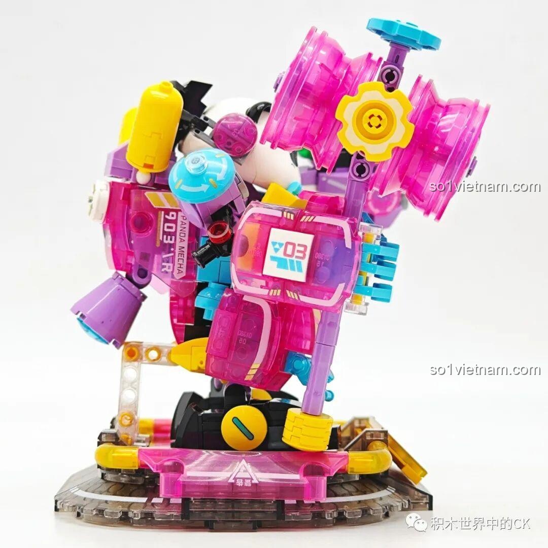 Chi tiết phần ngực và giáp vai của ZHEGAO 662012 Mô hình Mecha Gấu Trúc Lilia, với các mảnh ghép trong suốt và số hiệu.