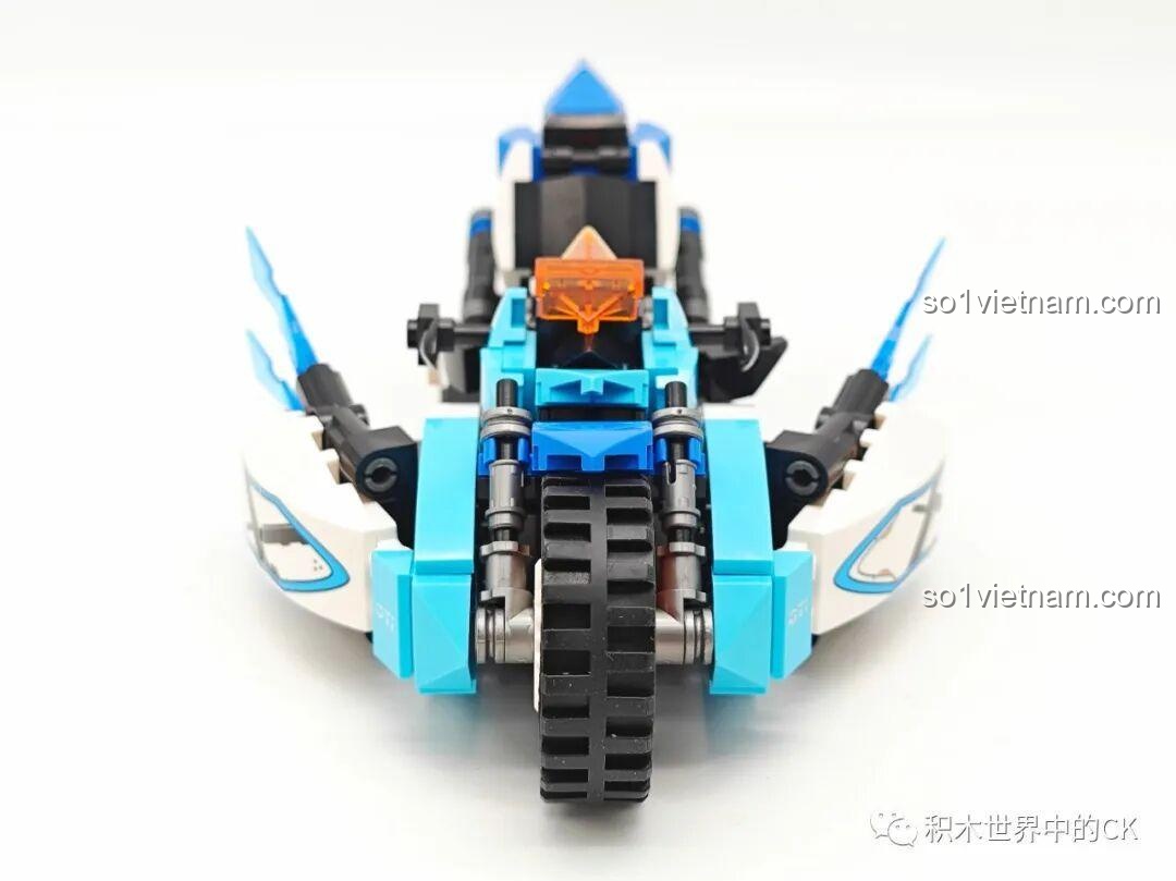 Góc nhìn chính diện của bộ lắp ráp Mô tô viễn tưởng Cyberangel cho con trai 6+, bánh xe to và chắc chắn.