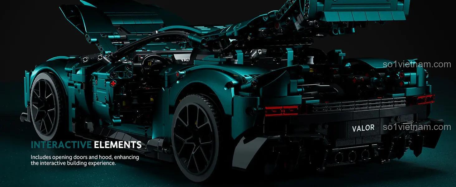 Cửa mở của mô hình Aston Martin Victor Nifeliz NF10268