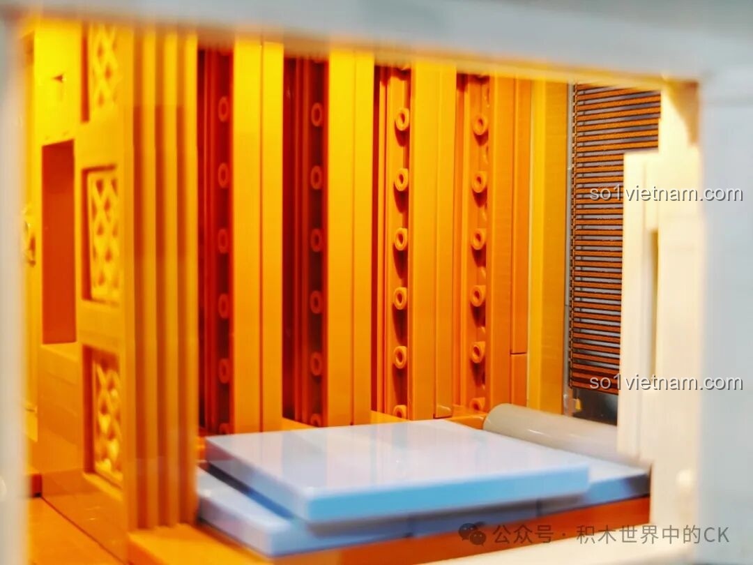 Không gian nội thất của phòng tắm và phòng ngủ liền kề trong mô hình Nhà Trọ Rừng Trúc L9075.