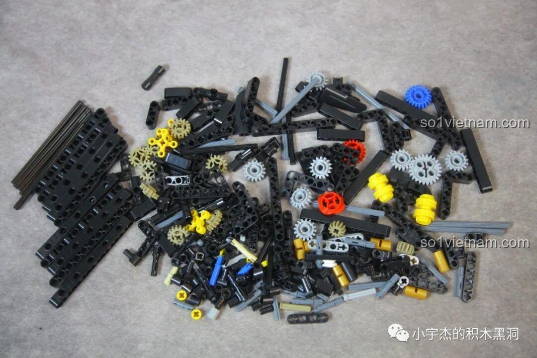 Quá trình lắp ráp hộp số và hệ thống bánh răng của Panlos 672106 Mô tô Tốc Độ Rapid.