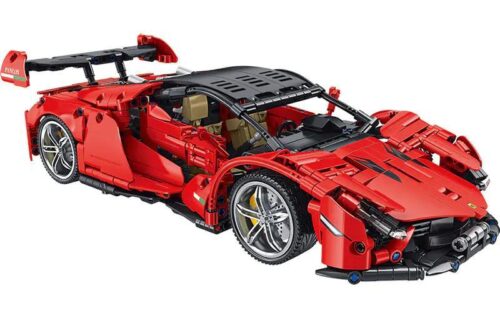 Ảnh chụp chính diện bộ lắp ráp Siêu Xe Đua Ferrari SF90 Stradale Panlos Brick 673003. Mẫu xe màu đỏ đen với thiết kế Technic chi tiết, dành cho con trai 18 tuổi trở lên. Giá tốt.