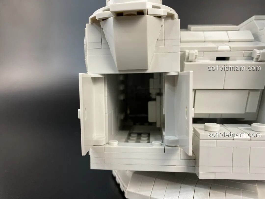 Hộp sản phẩm và mô hình Pháo Phòng Không Tầm Gần 1130 PanlosBrick 628012 phiên bản động cơ đã hoàn thành, cùng điều khiển.