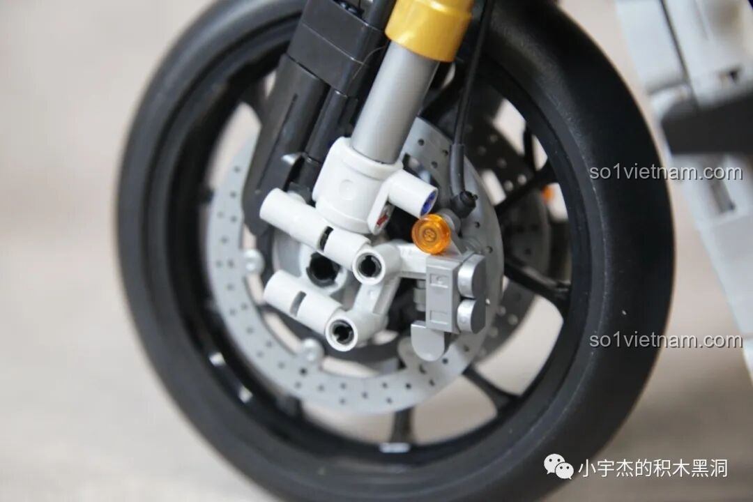 Mô hình PanlosBrick 673002 McLaren Senna GTR, một sản phẩm khác của hãng PanlosBrick