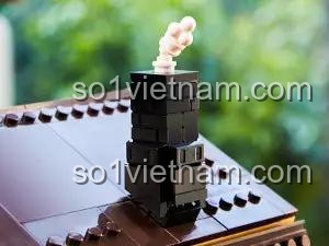 Ống khói trên mái của bộ đồ chơi Ngôi nhà gỗ trong rừng Pantasy 85003, chi tiết kiến trúc tinh xảo