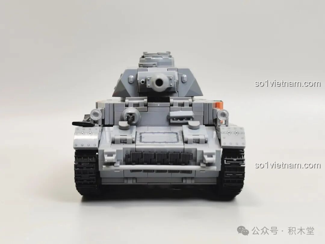 So sánh kích thước xe tăng Panzer IV F2 12GO với các mô hình xe hơi khác
