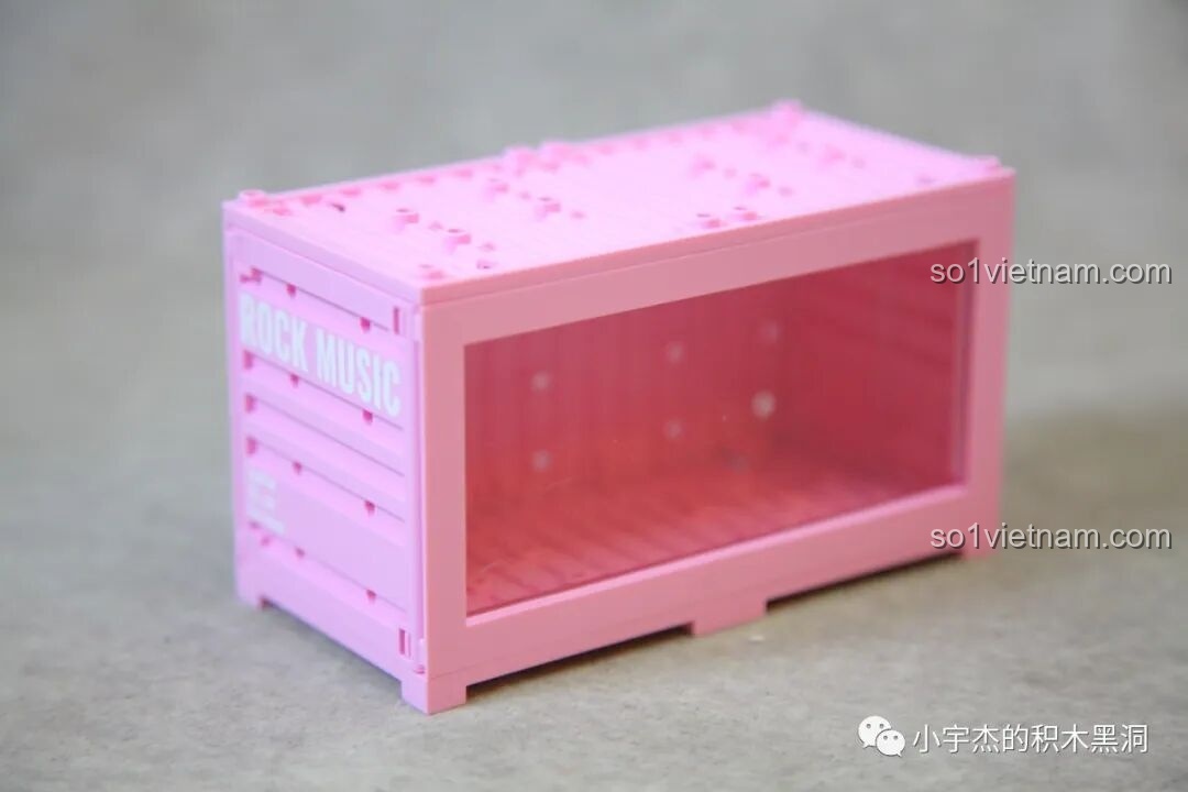 Các phụ kiện chủ đề bãi biển của bộ Sembo 714510, gồm cây dừa, ghế xếp, ô che nắng và phao bơi kỳ lân.