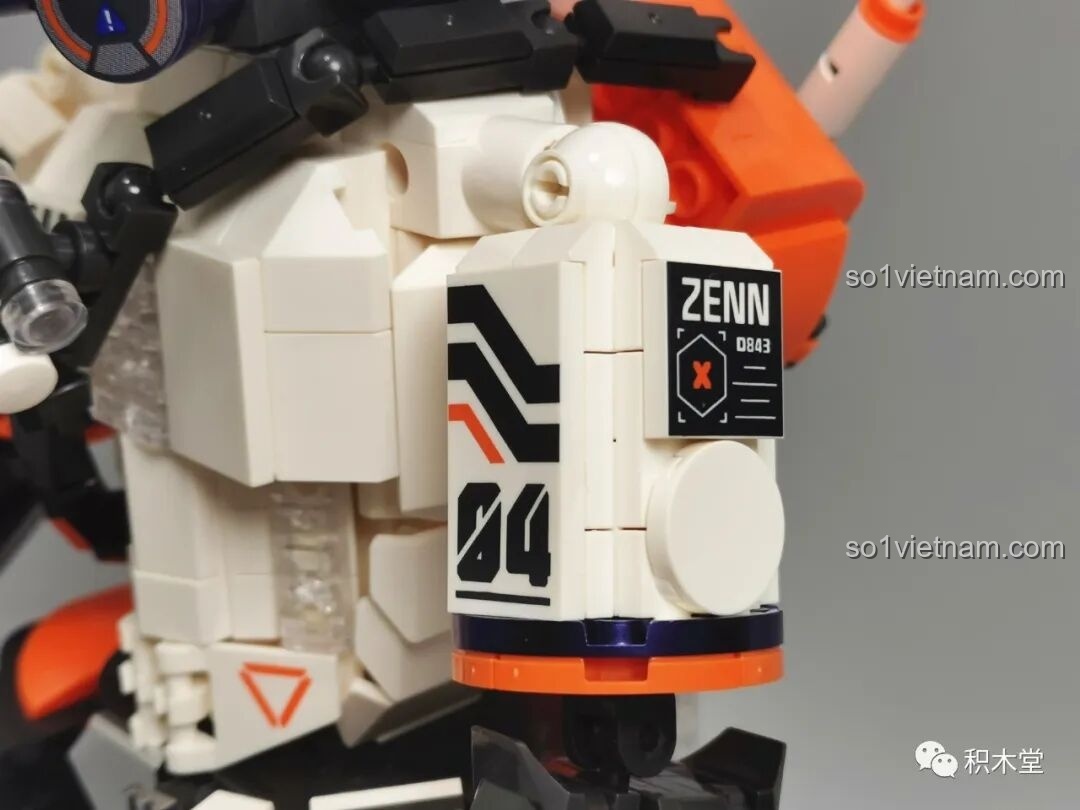 Phụ kiện bên hông eo của FUNIFY W9006 Chiến Binh Cơ Khí ZENN với thiết kế đa năng, có nhiều chi tiết nhỏ, tăng tính chân thực và khả năng tương tác của mô hình.