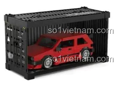 Cận cảnh hộp đựng dạng container của bộ đồ chơi mô hình Pinbo PB8839. Hộp màu đen với dòng chữ 'TIMELESS CLASSICS', thể hiện tinh thần của xe cổ điển Golf MK2.