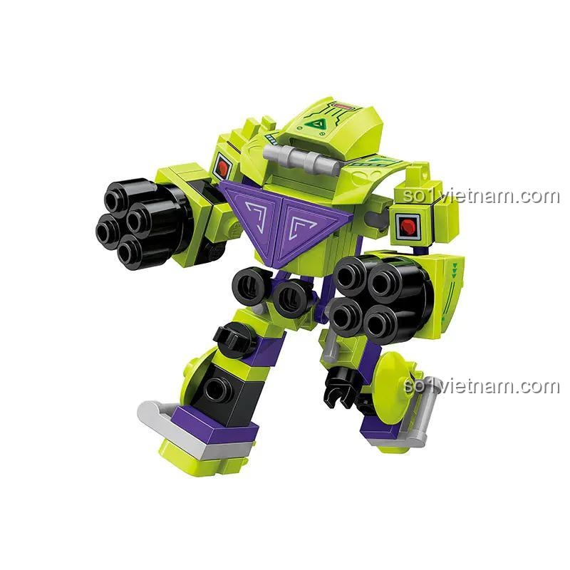 Mô hình robot nhỏ thứ ba từ bộ QMAN 42203 Robot Hợp Thể Chiến Binh Tiên Phong, trang bị vũ khí hạng nặng.