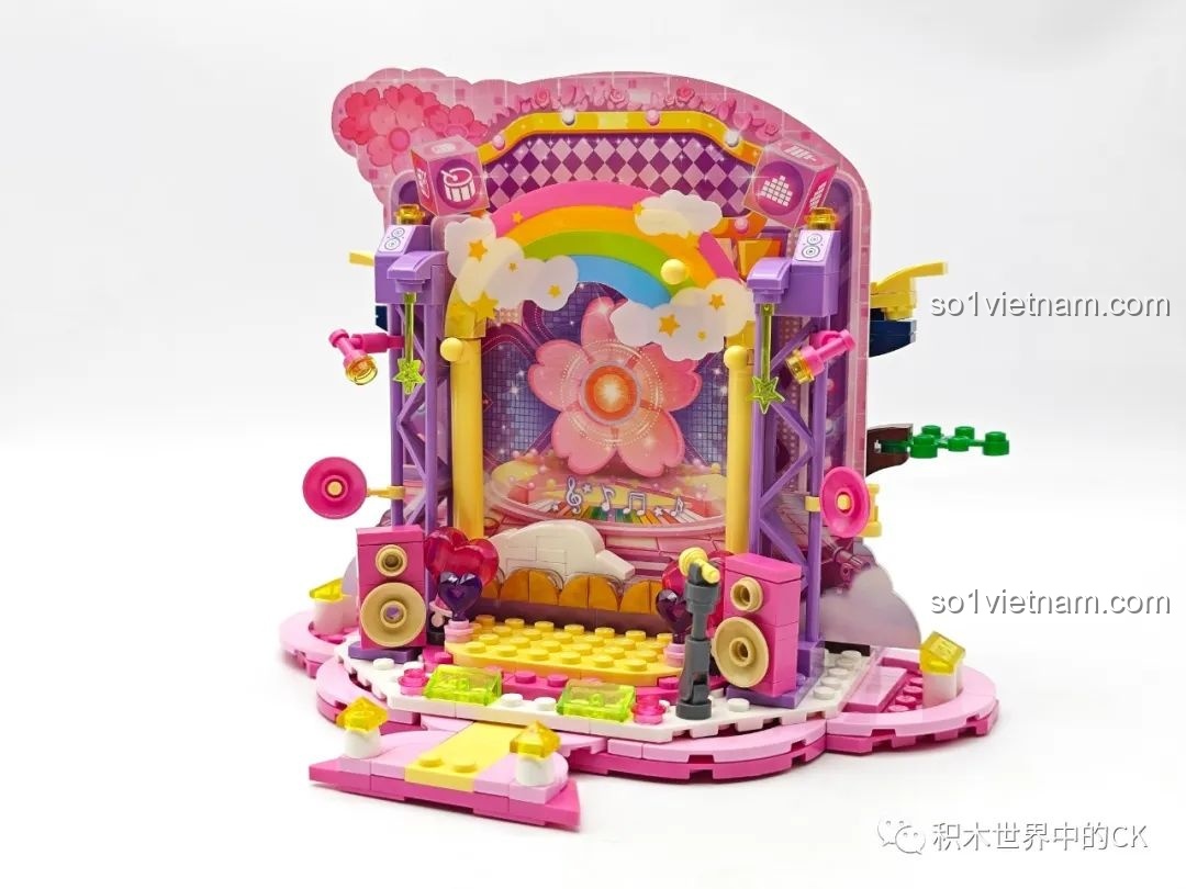 Toàn cảnh mô hình Sân khấu Ánh Sao sau khi lắp ráp xong từ bộ QMAN 72033.