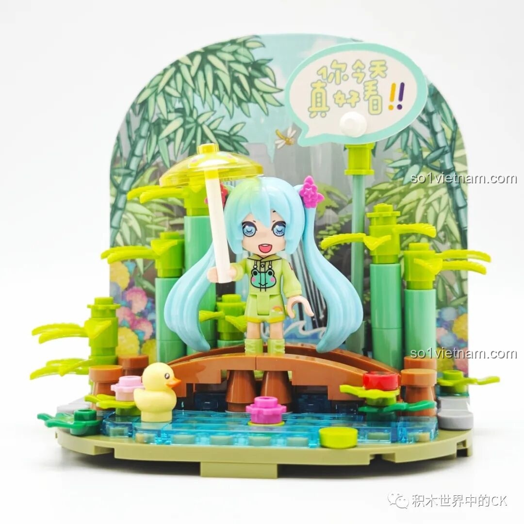 Bộ lắp ghép Hatsune Miku: Mô hình Cầu Nhỏ Mưa Bay hoàn chỉnh, Miku che ô đứng trên cầu, cảnh vật thơ mộng.