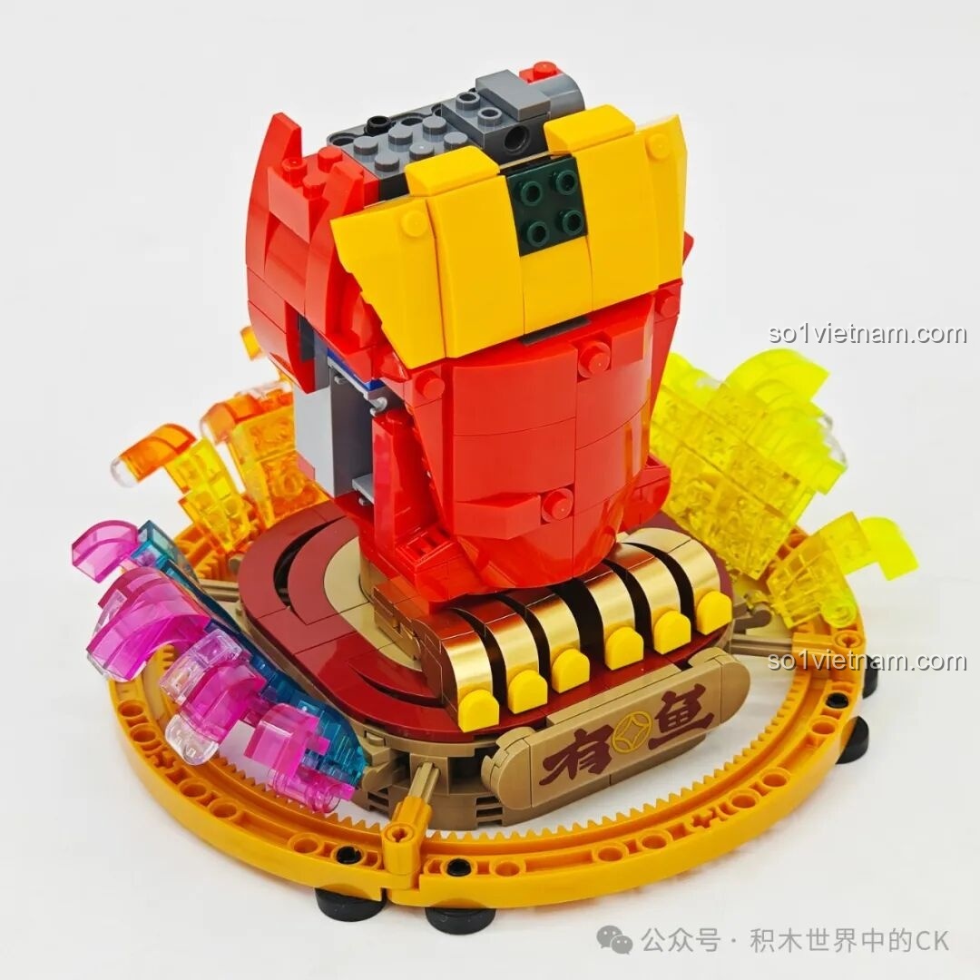 Giai đoạn gần hoàn thiện của quá trình lắp ráp bộ TOP TOY TC1830