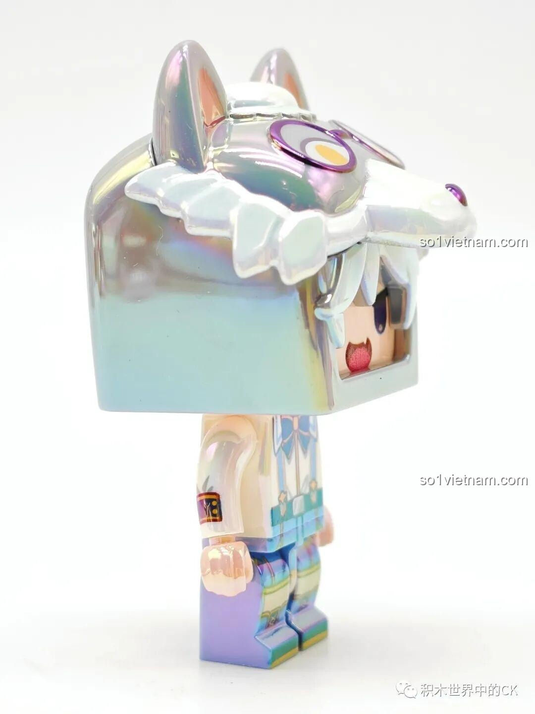 Nhân vật Mini World màu trắng với mũ cao bồi và hộp trưng bày 72036