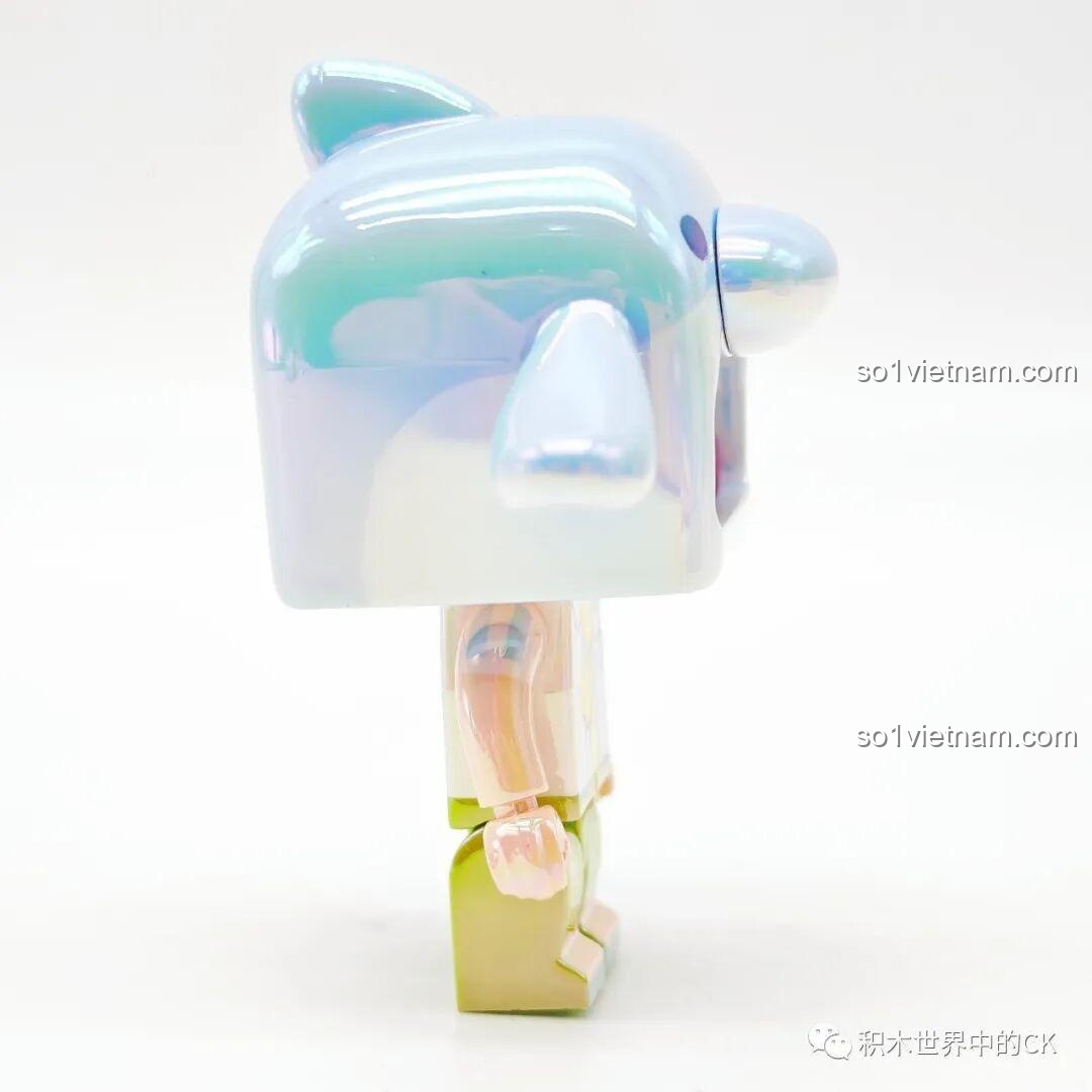 Nhân vật Mini World màu vàng với phụ kiện và hộp trưng bày 72036