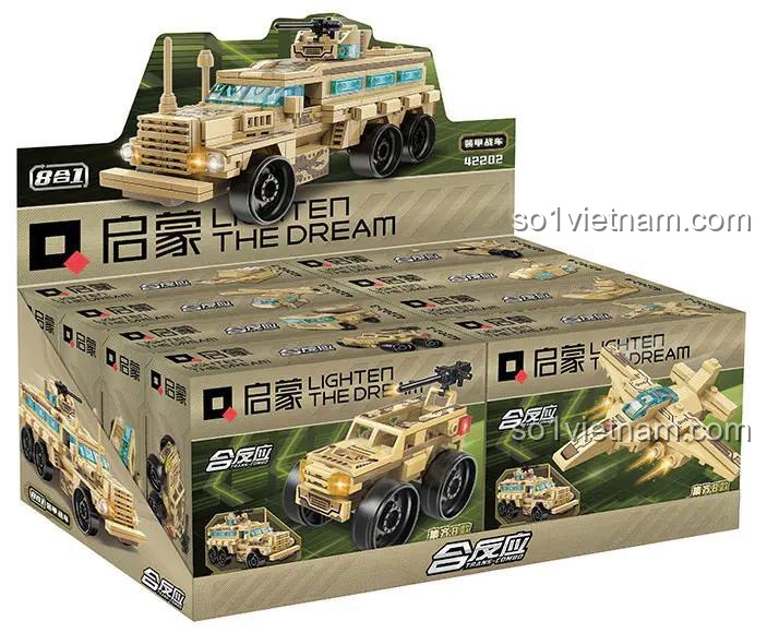 Hộp sản phẩm bộ đồ chơi xe quân sự 42202 của 启蒙QMAN/ENLIGHTEN/奇妙积木Keeppley, hiển thị các mẫu lắp ráp và xe bọc thép lớn.
