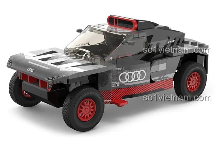 Bộ lắp ráp Audi RS Q e-tron E2 10120 RASTAR, mô hình xe đua rally Dakar với thiết kế đỉnh cao, góc nhìn 3/4.