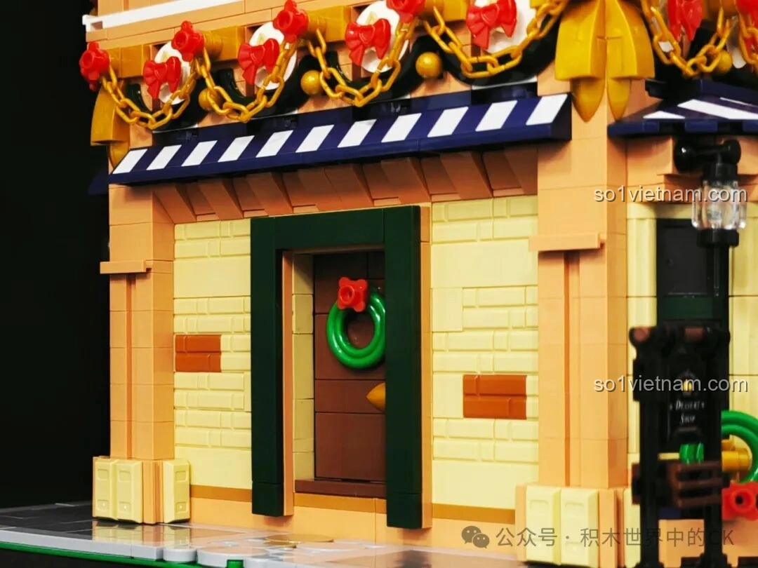 Chi tiết mái sau của BAKA 33202 Xưởng Bánh Donut, với các đường cong mềm mại.