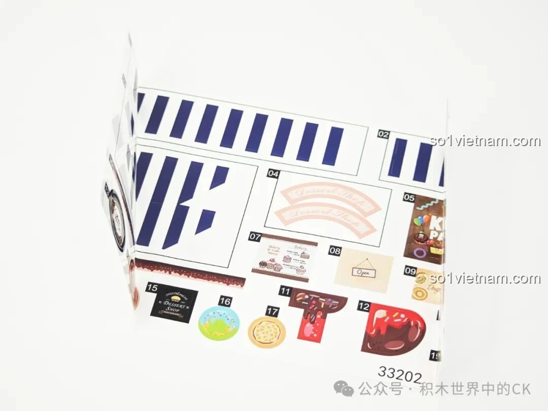Tờ decal trang trí cho mô hình BAKA 33202 Xưởng Bánh Donut, với nhiều hình ảnh bánh ngọt và biển hiệu.