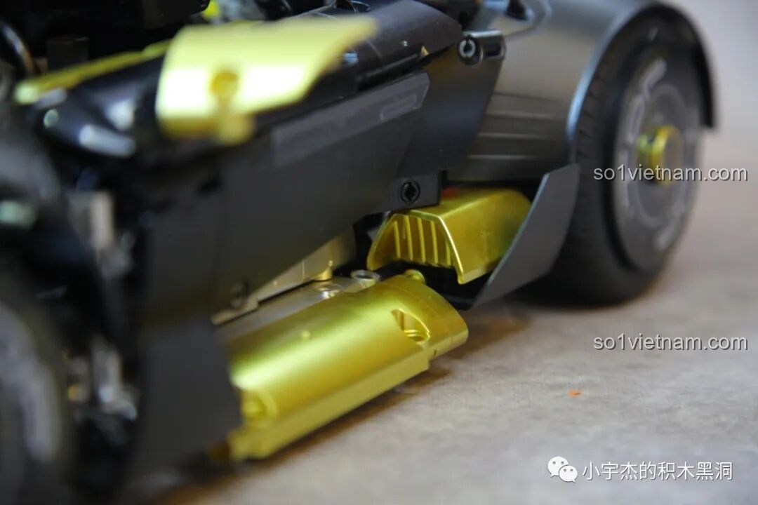 Chi tiết cánh gió phụ và các đường nét khí động học của K Box 10600 Lamborghini Huracán STO.