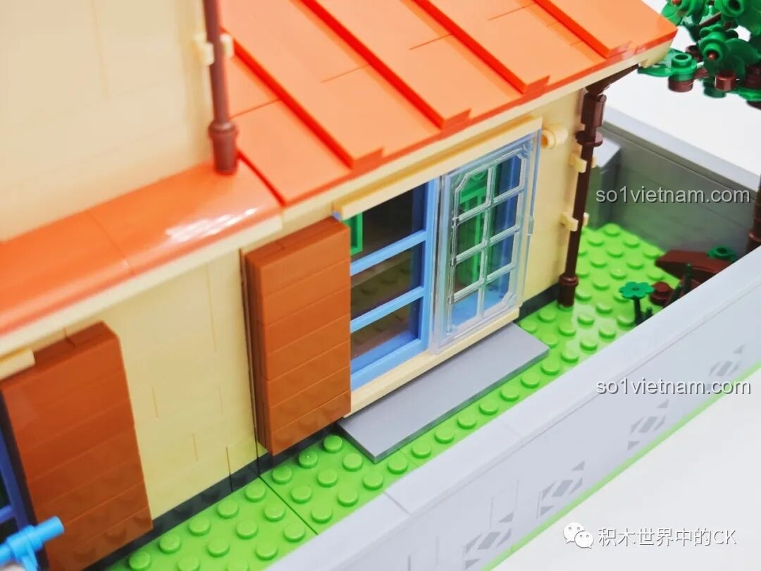 Góc nhìn khác của phòng Nobita trong bộ xếp hình Ngôi nhà phong cách Nhật Bản của Nobita Keeppley K20422.