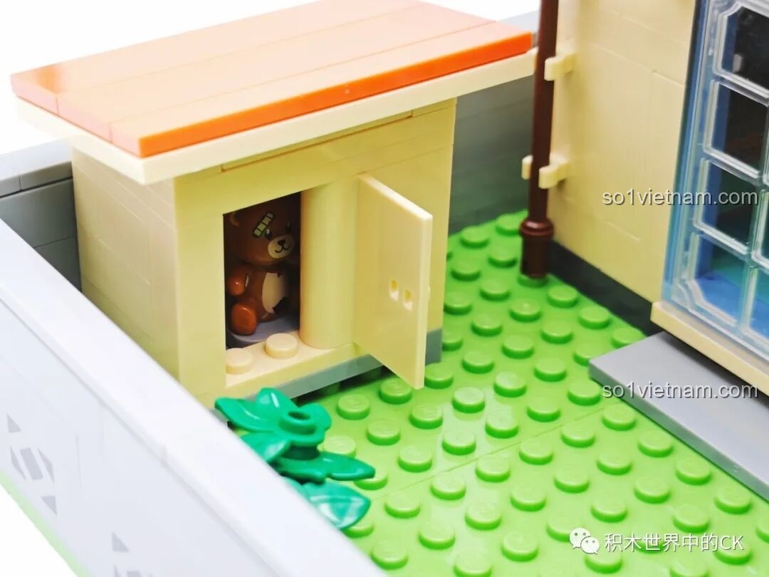 Hành lang dẫn vào phòng Nobita của bộ đồ chơi xây dựng Ngôi nhà của Doraemon và Nobita K20422.