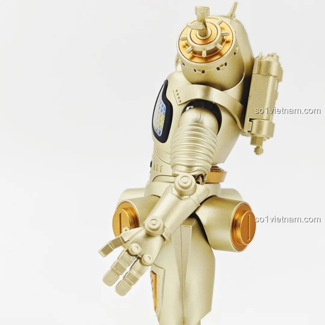 Cận cảnh khớp khuỷu tay của mô hình Robot King Joe K75161, chi tiết và chắc chắn.