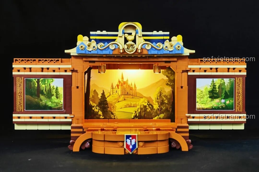 Sân khấu Lumibricks L9063 Đoàn Kịch Biểu Diễn Thời Trung Cổ bật đèn, phông nền lâu đài. Cảm nhận Lumibricks L9063.