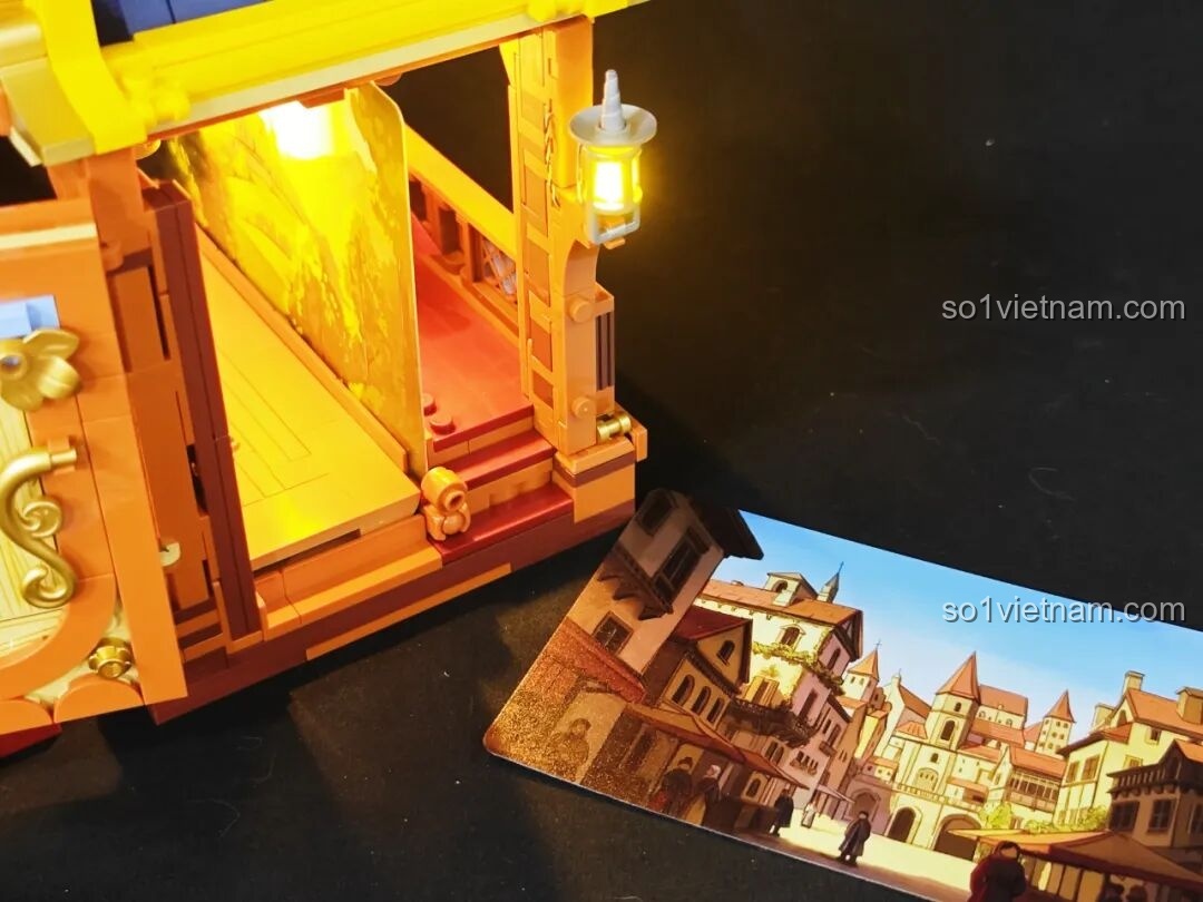 Cách thay thế phông nền chính của sân khấu Lumibricks L9063 Đoàn Kịch Biểu Diễn Thời Trung Cổ. Nhận xét Lumibricks L9063.