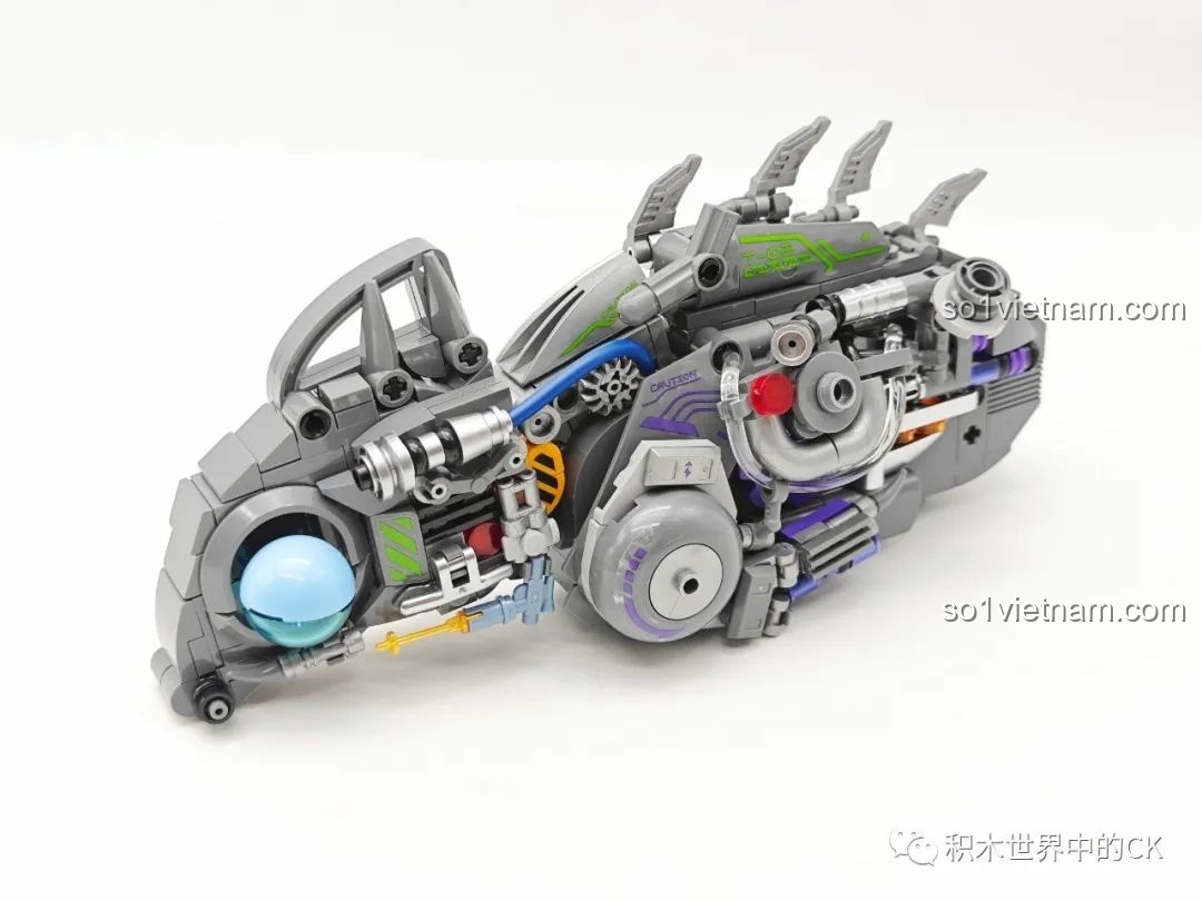 Mô hình Biến Thể Cơ Khí Tắc Kè Hoa Neon TC2101 đang dần hoàn thiện với các chi tiết cơ khí.