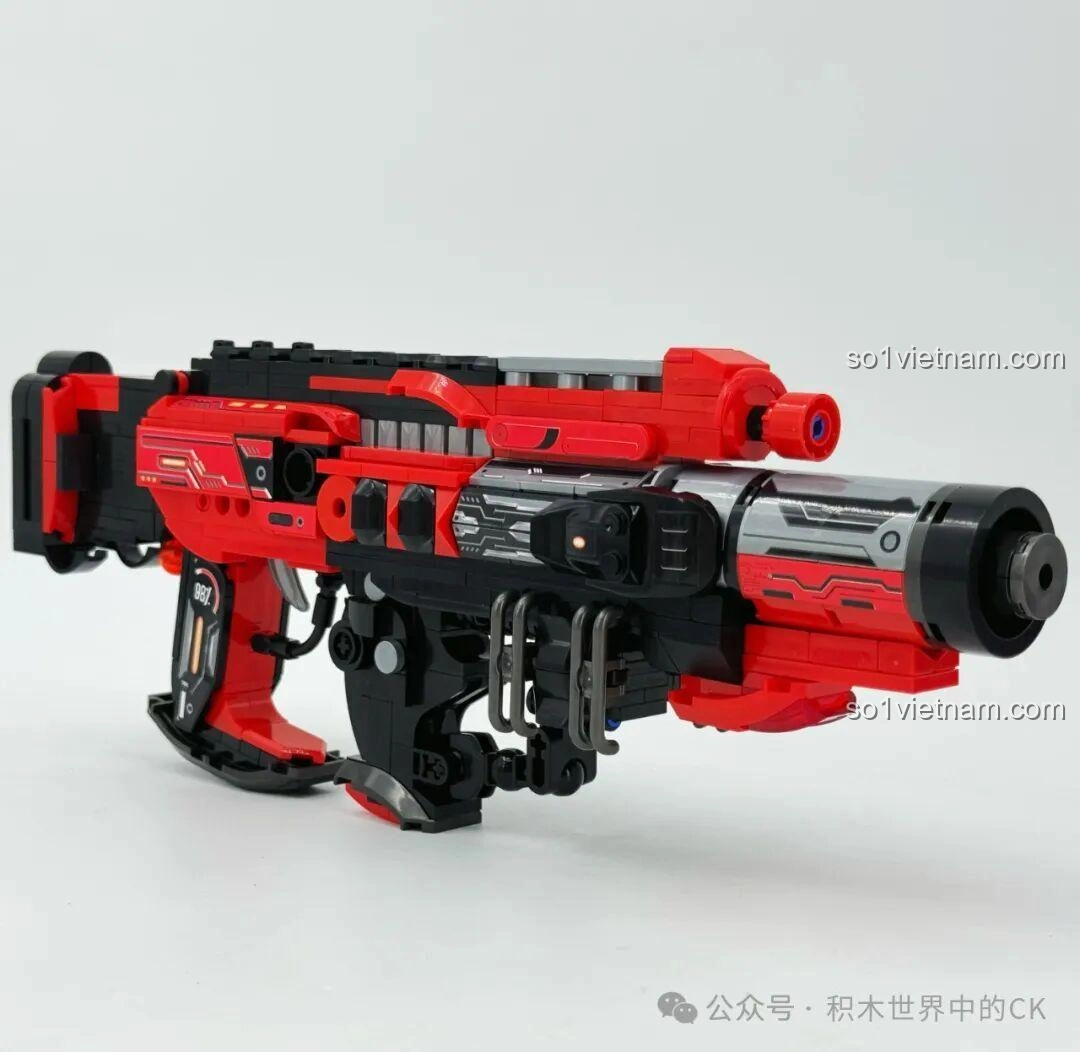 Chi tiết tay cầm và cò súng của ZHEGAO 918022 Súng phun lửa Sư Tử, thiết kế mạnh mẽ.