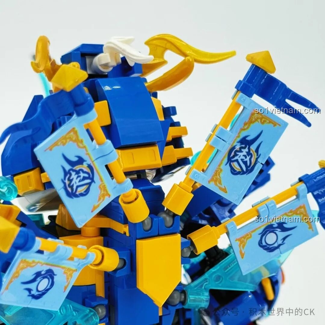 Robot gấu trúc ZHEGAO Quan Vũ tư thế bảo vệ