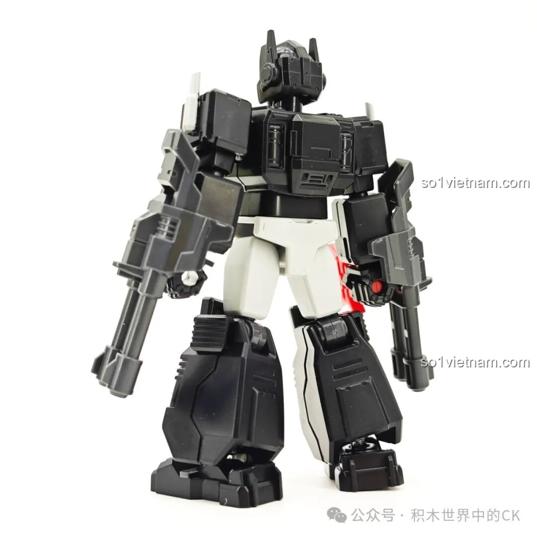 Mặt lưng mô hình robot Nemesis Prime BLOKEES 71104 Transformers, thể hiện chi tiết giáp và vũ khí.