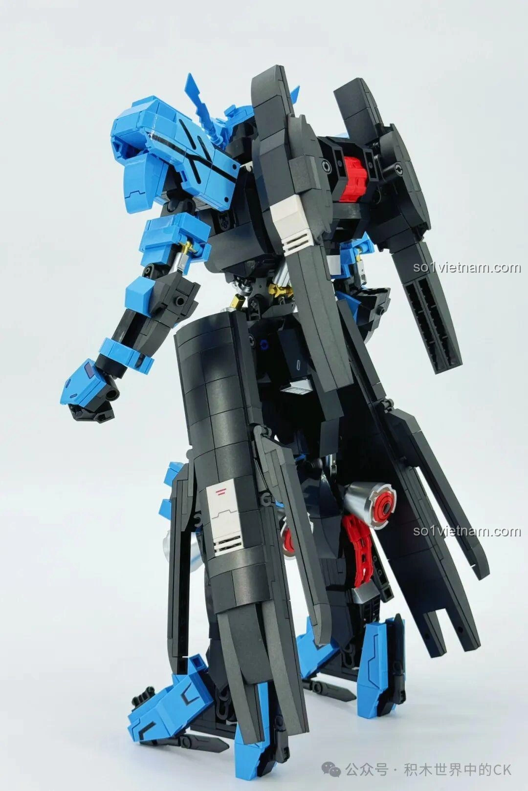 Góc nghiêng bên trái của Robot Vidar JIESTAR 58145, thể hiện thiết kế cân đối và các chi tiết giáp hông.