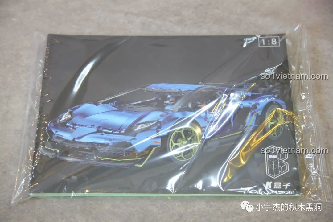 Sách hướng dẫn lắp ráp của K-box 10520 được bọc nilon cẩn thận, đảm bảo chất lượng in ấn tốt nhất.