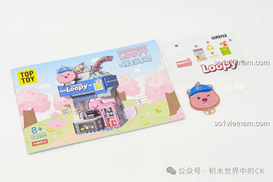 Sách hướng dẫn, sticker và các phụ kiện của bộ lắp ráp TOP TOY Loopy TC2329 chủ đề quầy kem cho bé gái.