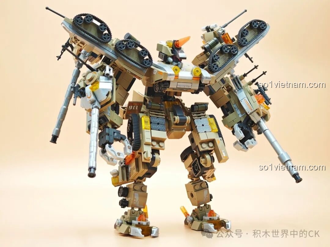 Robot Chiến Binh Ám Nguyên SEMBO 203170 trong tư thế chiến đấu năng động, với vũ khí giơ cao.