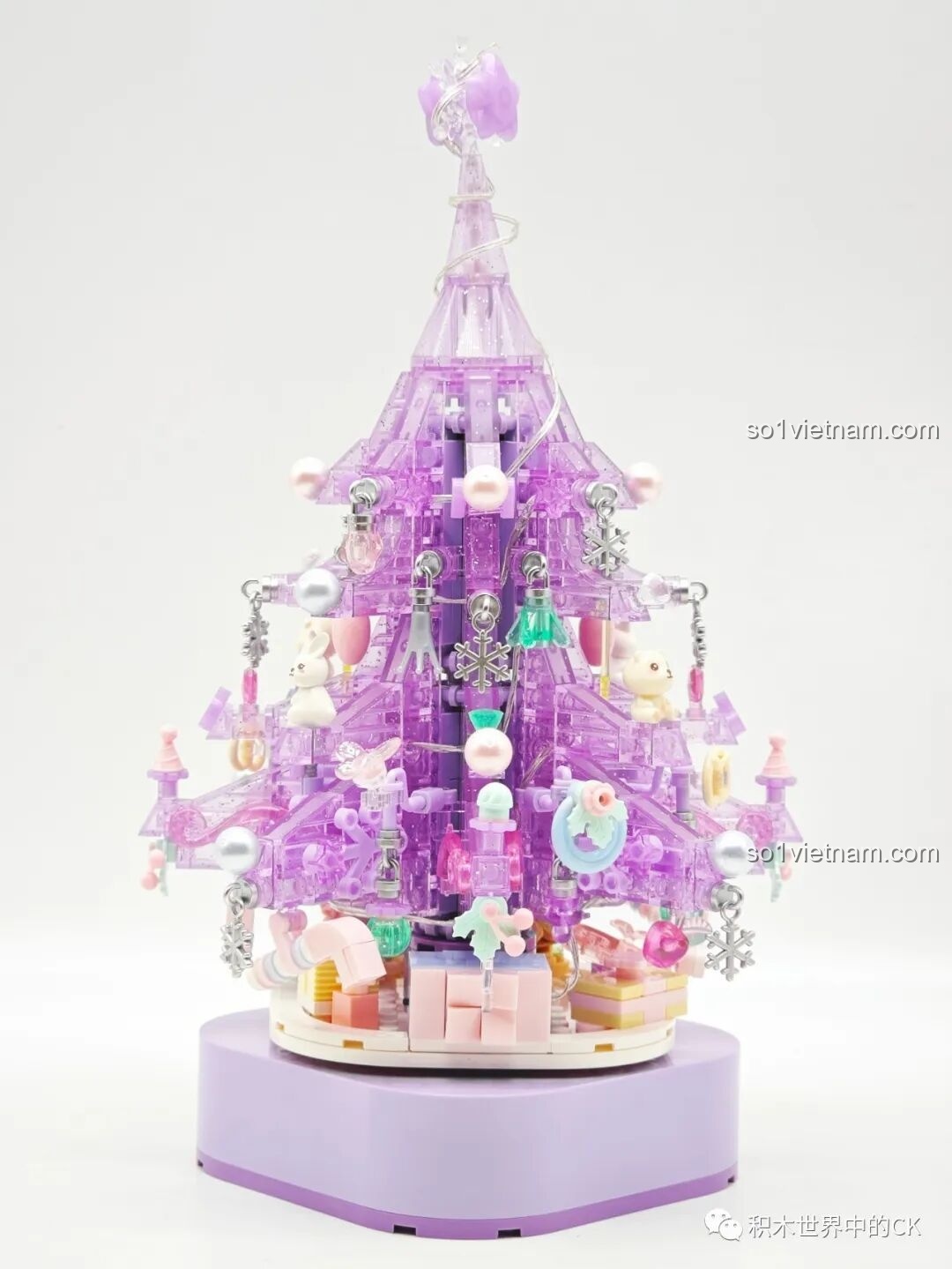 Bắt đầu xây dựng thân cây thông từ bộ mô hình SEMBO 605029.